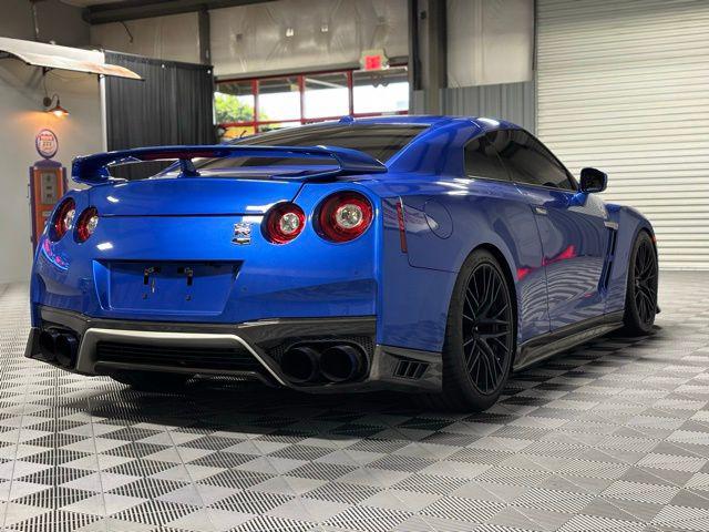 2020 Nissan GT-R Premium Dual-clutch 6-Speed Transmission