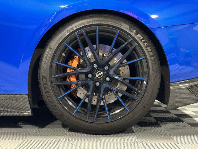 2020 Nissan GT-R Premium Dual-clutch 6-Speed Transmission