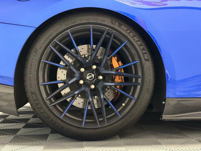 2020 Nissan GT-R Premium Dual-clutch 6-Speed Transmission