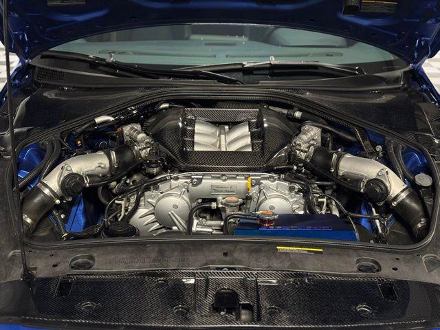 2020 Nissan GT-R Premium Dual-clutch 6-Speed Transmission