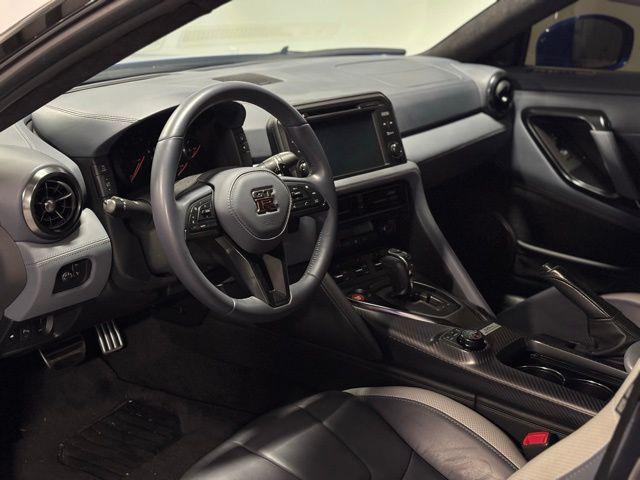2020 Nissan GT-R Premium Dual-clutch 6-Speed Transmission