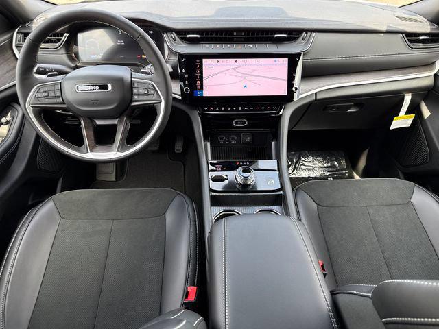 2026 Jeep Grand Cherokee L GRAND CHEROKEE L LAREDO ALTITUDE 4X4