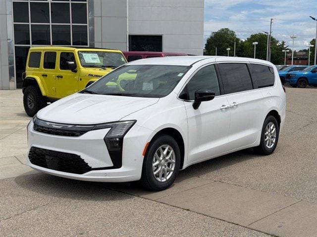2027 Chrysler Pacifica Select for sale in Cape Girardeau, MO