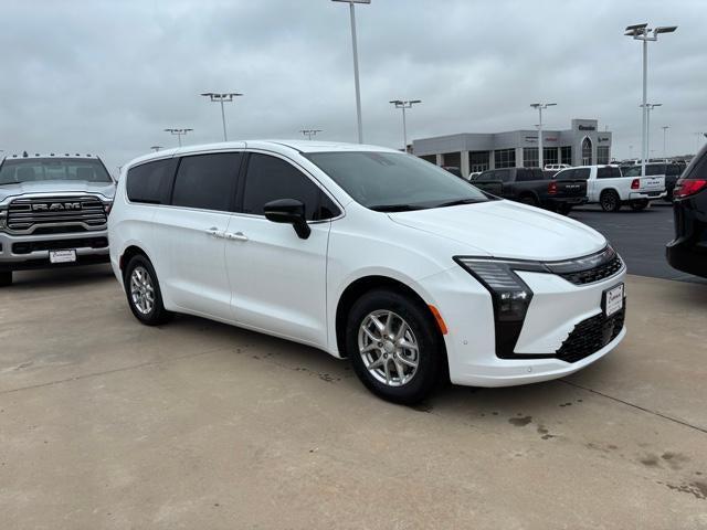 2027 Chrysler Pacifica PACIFICA SELECT