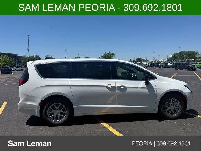 2027 Chrysler Pacifica PACIFICA SELECT 2027 Chrysler Pacifica PACIFICA SELECT