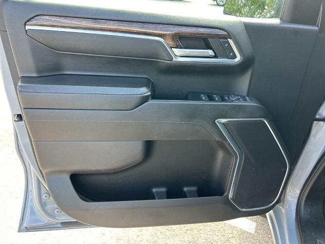 2024 GMC Sierra 1500 2WD Crew Cab Short Box SLE