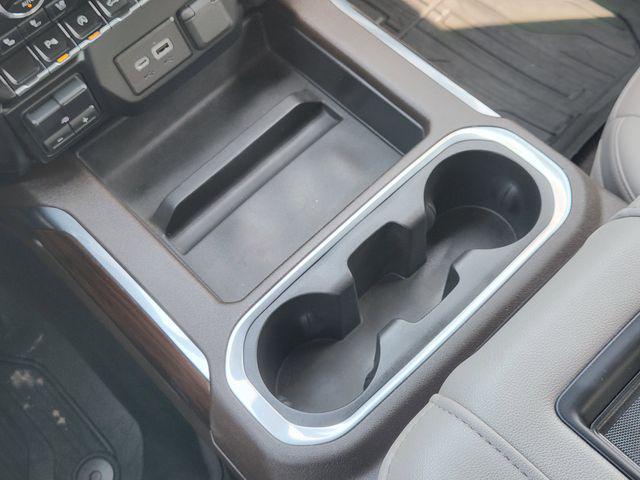 2021 GMC Sierra 1500 4WD Crew Cab Short Box SLT