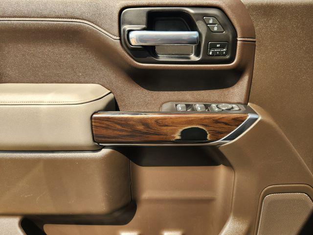 2021 GMC Sierra 1500 4WD Crew Cab Short Box SLT