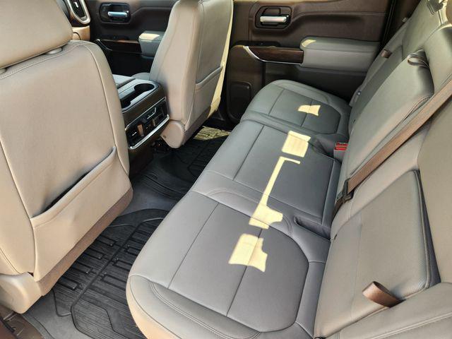 2021 GMC Sierra 1500 4WD Crew Cab Short Box SLT