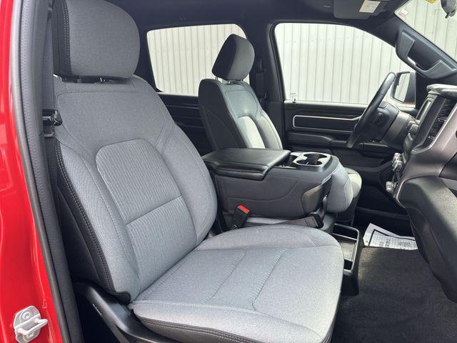 2023 Ram 1500 Lone Star Crew Cab 4x4 5'7" Box