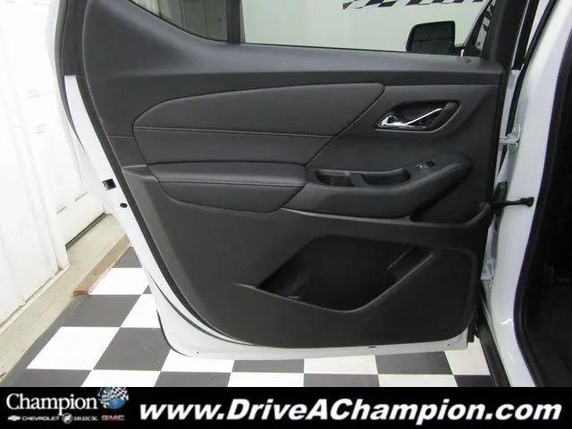 2022 Chevrolet Traverse FWD LT Cloth