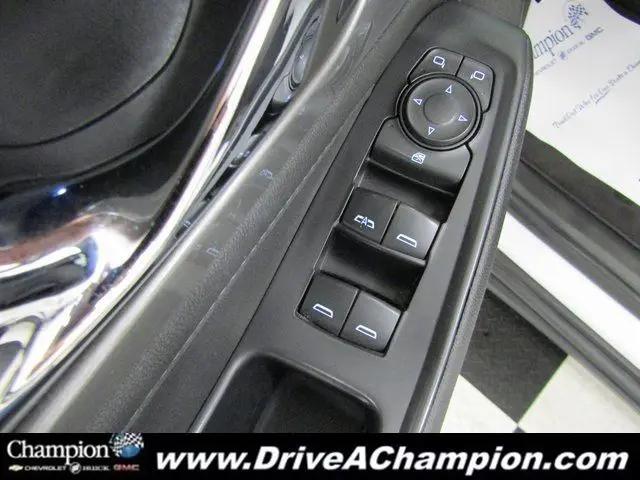 2022 Chevrolet Traverse FWD LT Cloth