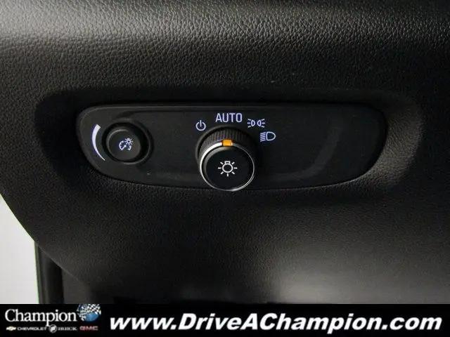 2022 Chevrolet Traverse FWD LT Cloth