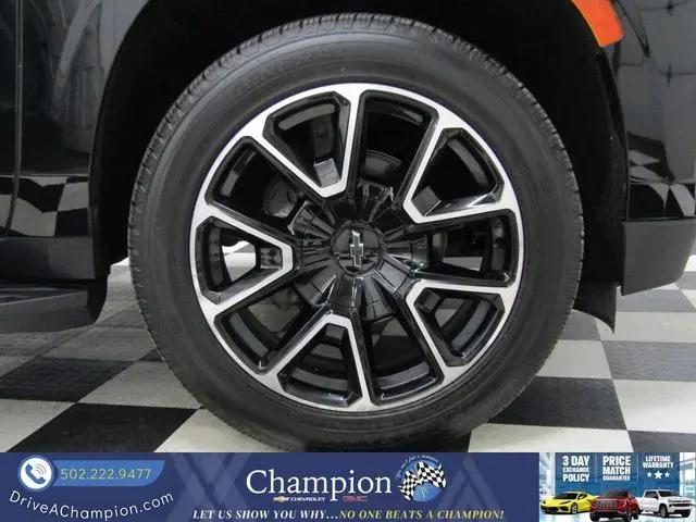 2023 Chevrolet Tahoe 4WD RST