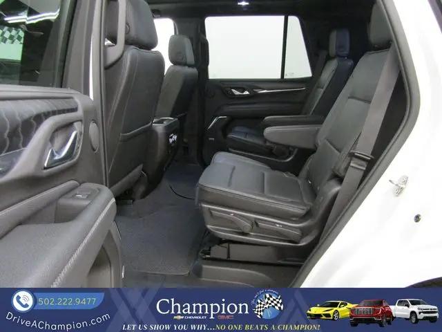 2022 GMC Yukon 4WD Denali