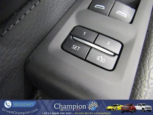 2022 GMC Yukon 4WD Denali