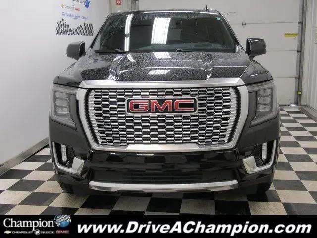2022 GMC Yukon 4WD Denali