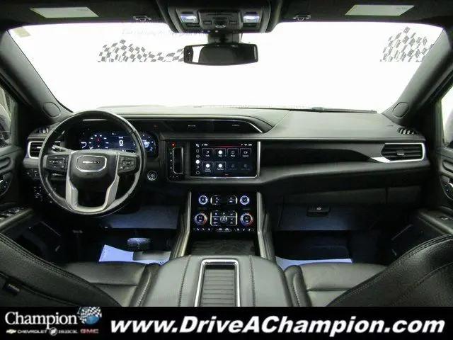 2022 GMC Yukon 4WD Denali