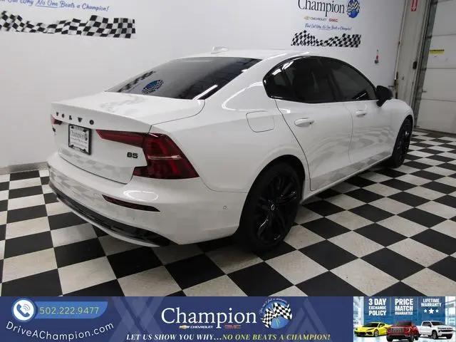 2024 Volvo S60 B5 Plus Black Edition