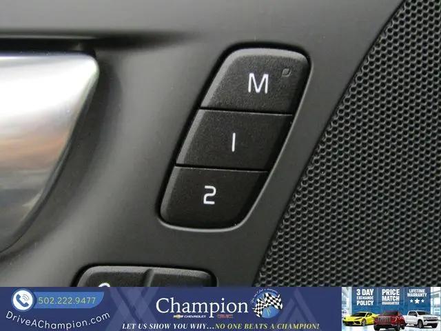 2024 Volvo S60 B5 Plus Black Edition
