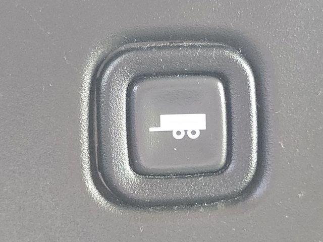 2023 GMC Savana Cargo RWD 2500 Regular Wheelbase Work Van