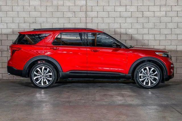 2022 Ford Explorer ST-Line