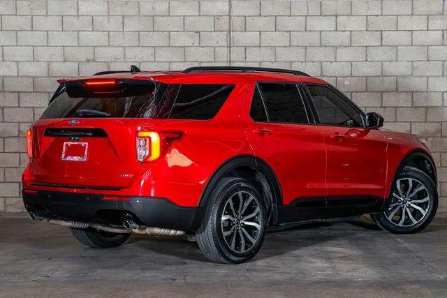 2022 Ford Explorer ST-Line