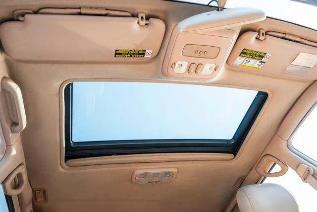 2002 Toyota Land Cruiser Base