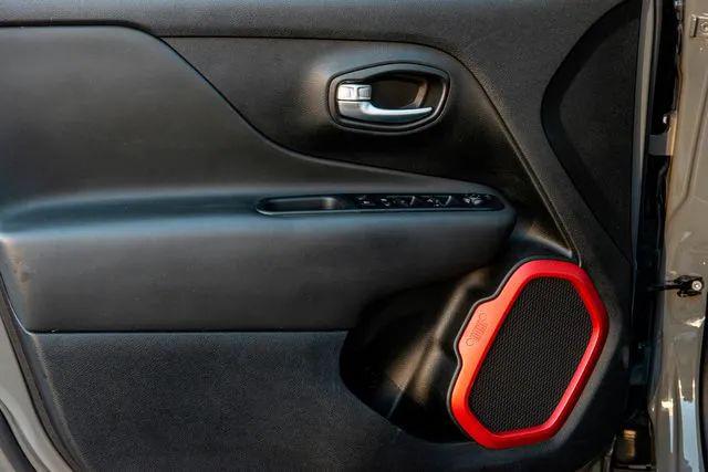 2020 Jeep Renegade Trailhawk 4x4