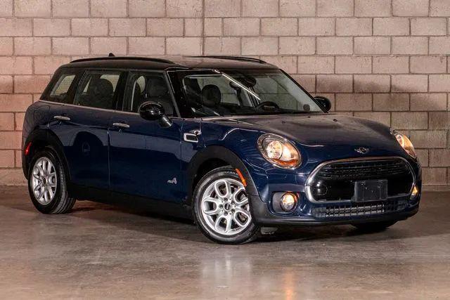 2017 MINI Cooper Clubman Cooper