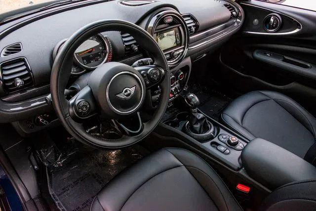 2017 MINI Cooper Clubman Cooper