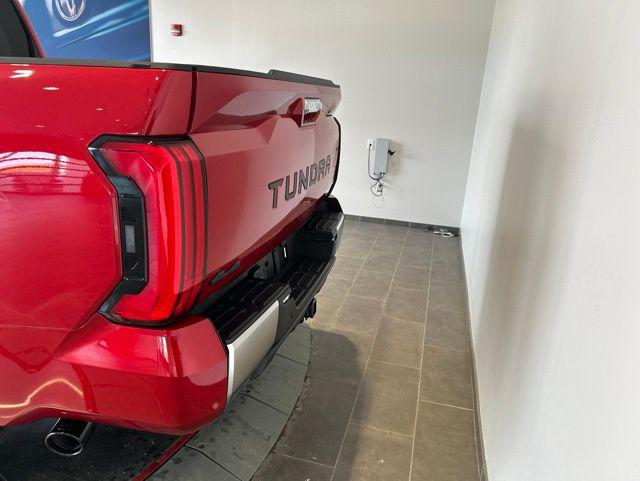 2026 Toyota Tundra Limited CrewMax 5.5' Bed