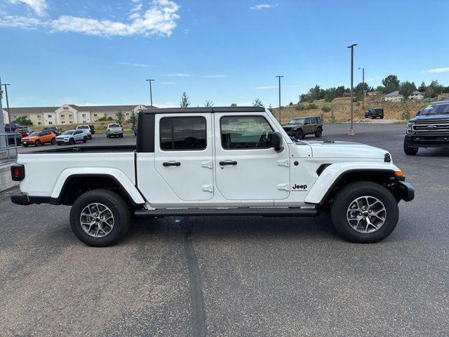 2026 Jeep Gladiator GLADIATOR SPORT S 4X4