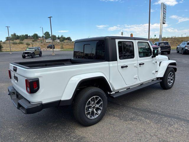 2026 Jeep Gladiator GLADIATOR SPORT S 4X4