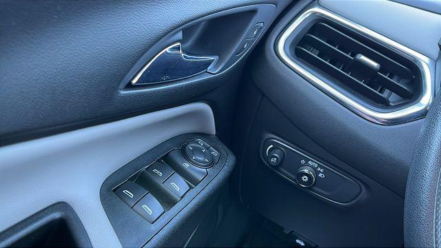 2021 Chevrolet Equinox FWD LS