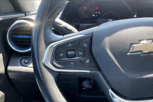 2025 Chevrolet Trax FWD LT