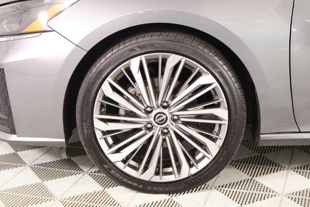 2023 Nissan Altima SL FWD