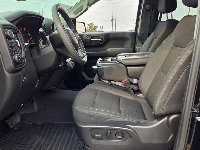 2024 Chevrolet Silverado 1500 4WD Crew Cab Short Bed Custom Trail Boss
