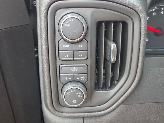 2024 Chevrolet Silverado 1500 4WD Crew Cab Short Bed Custom Trail Boss