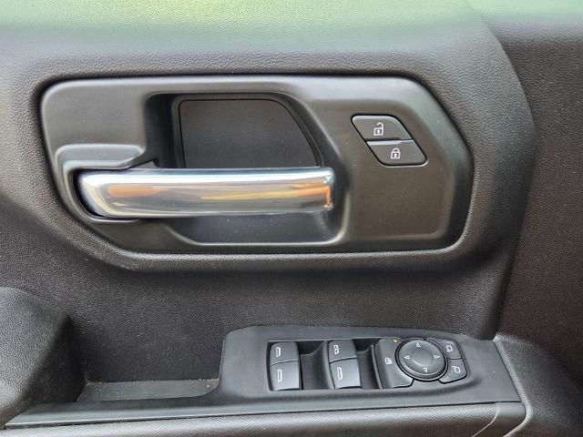 2024 Chevrolet Silverado 1500 4WD Crew Cab Short Bed Custom Trail Boss