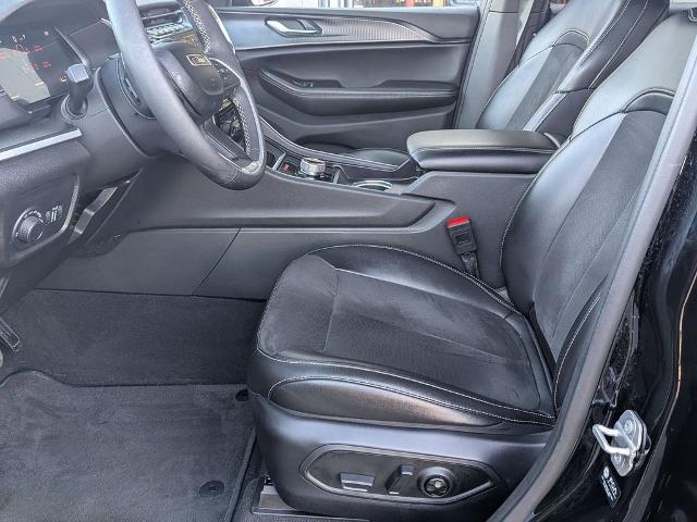 2024 Jeep Grand Cherokee L Altitude 4x4