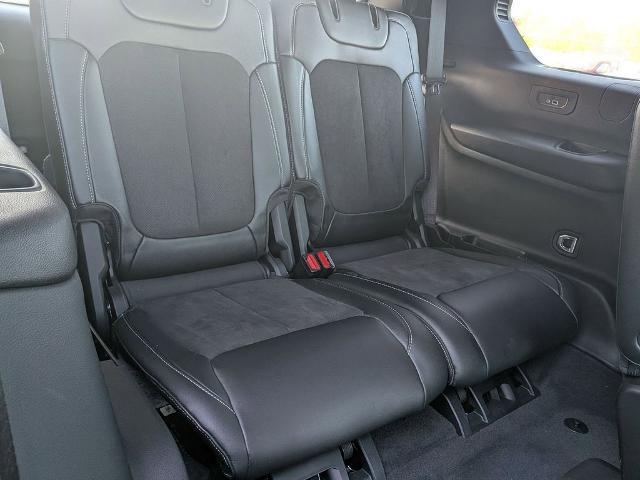 2024 Jeep Grand Cherokee L Altitude 4x4