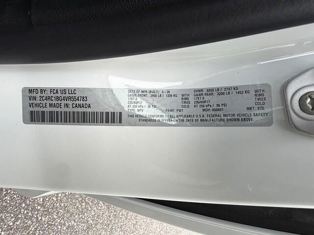2027 Chrysler Pacifica Select