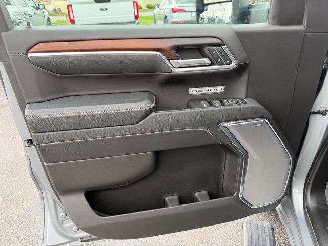 2024 GMC Sierra 1500 4WD Crew Cab Standard Box Denali