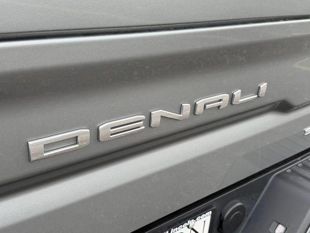 2024 GMC Sierra 1500 4WD Crew Cab Standard Box Denali