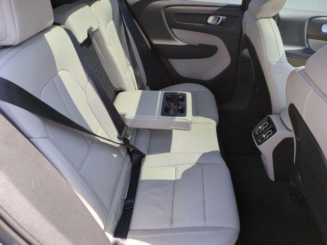 2019 Volvo XC40 T5 Momentum