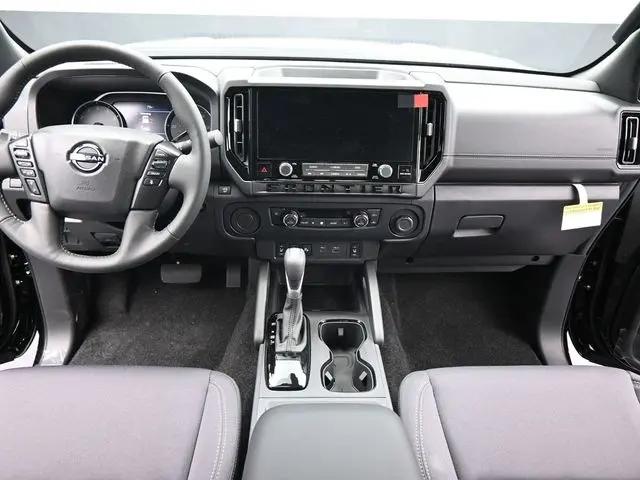 2026 Nissan Frontier Crew Cab SV 4x2