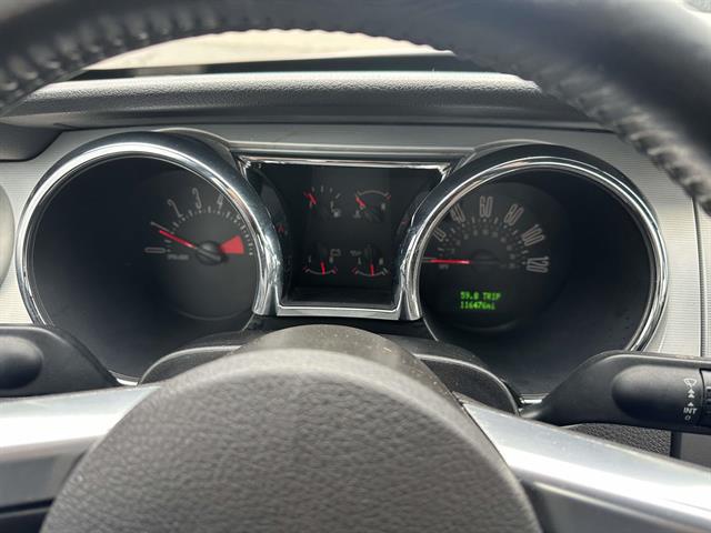 2006 Ford Mustang V6