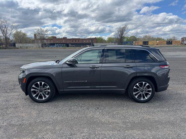 2023 Jeep Grand Cherokee Overland