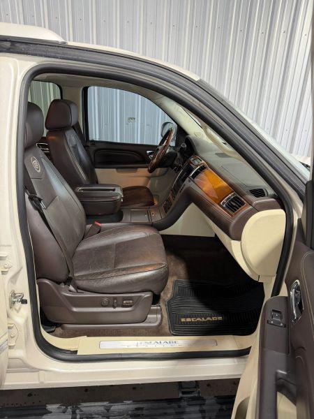 2012 Cadillac Escalade ESV Base